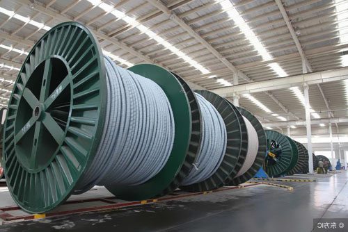 用電動彎管機(jī)彎制電纜保護(hù)管時應(yīng)注意什么?